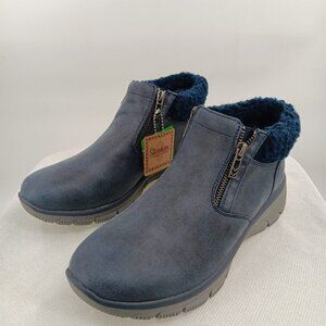 Skechers Easy Going Water Repellent Vegan Ankle Boots NEW size 10